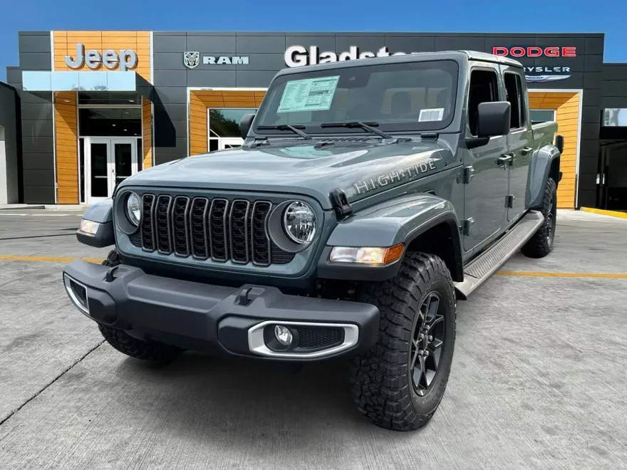 2025 Jeep Gladiator Sport photo 1