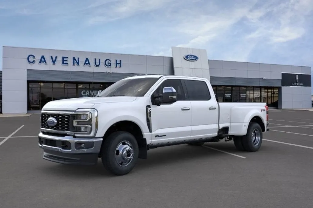 2025 Ford F-350 photo 1
