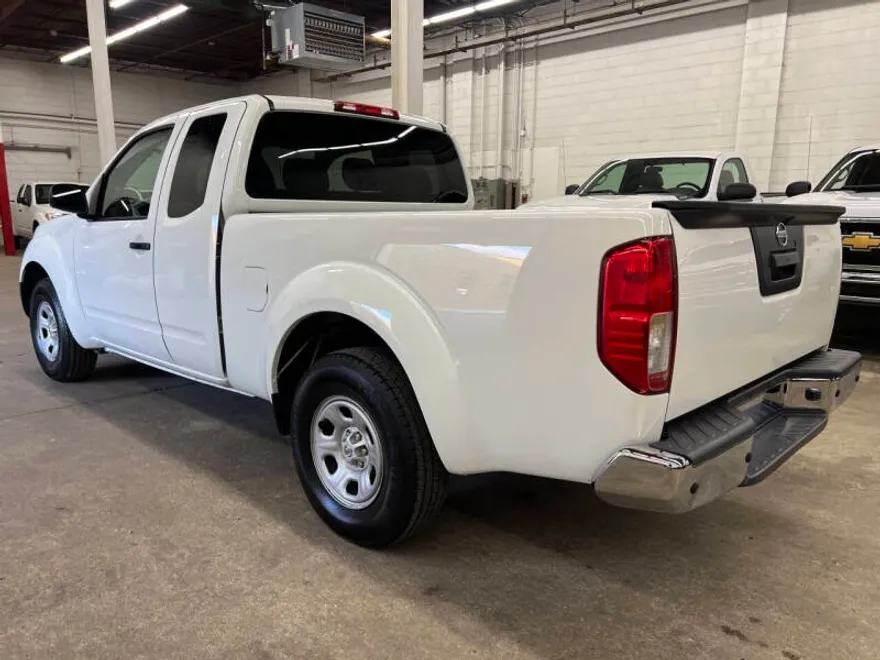 2017 Nissan Frontier S photo 1