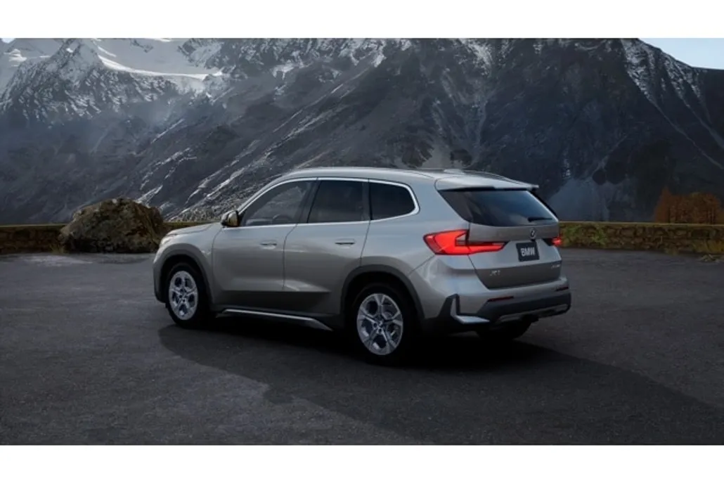 2026 Bmw X1 XDrive28i photo 1