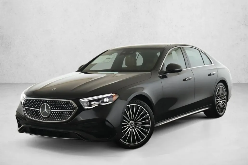 2025 Mercedes Benz E 350 4MATIC Sedan photo 1