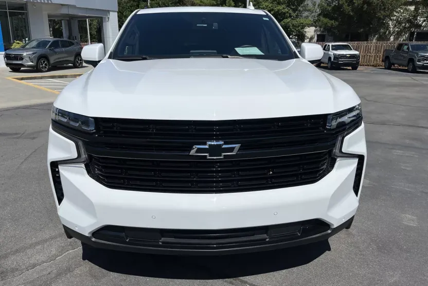 2023 Chevrolet Tahoe RST photo 1