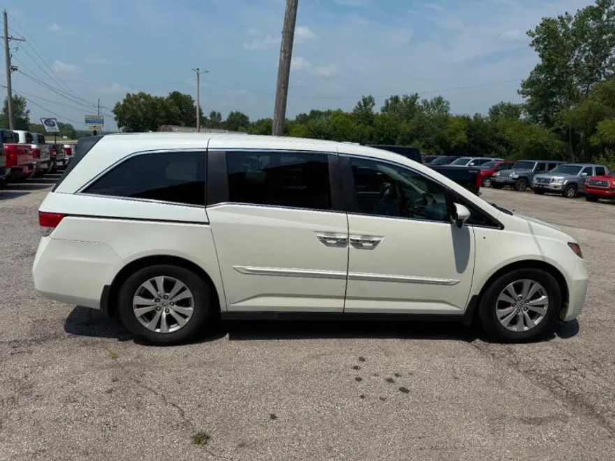 2015 Honda Odyssey EX-L photo 1