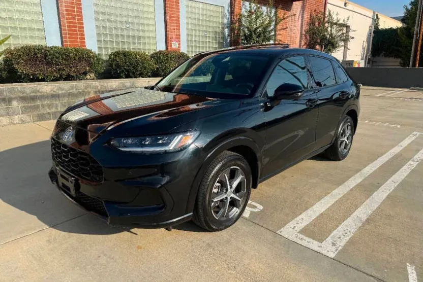 2024 Honda HR-V EX-L photo 1