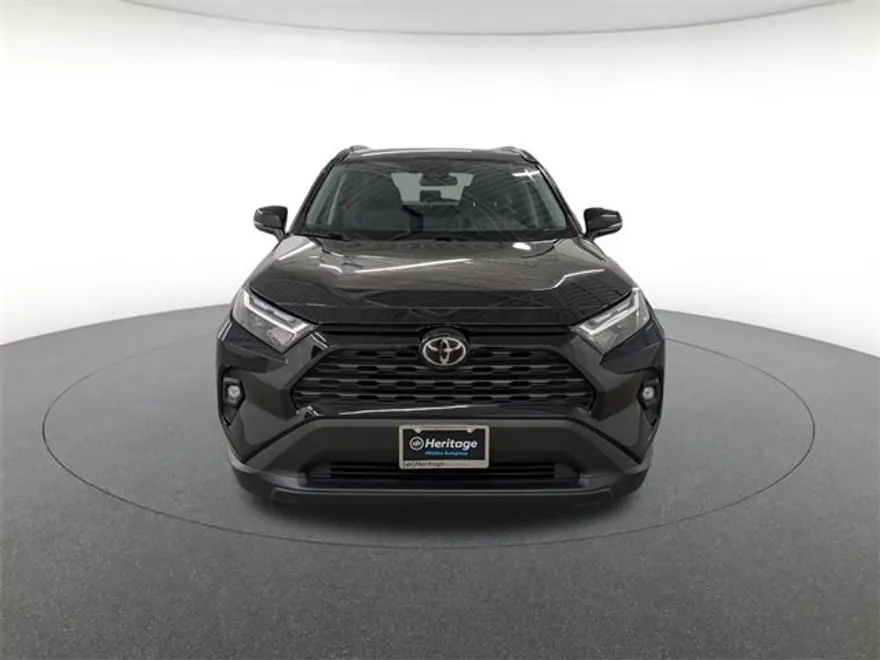 2024 Toyota RAV4 XLE Premium photo 1