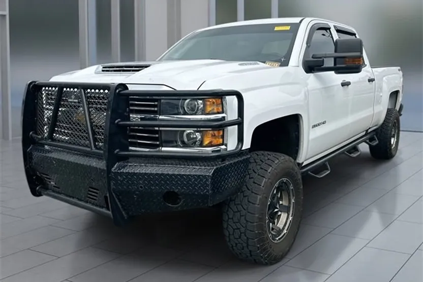 2018 Chevrolet Silverado 2500HD Work Truck photo 1