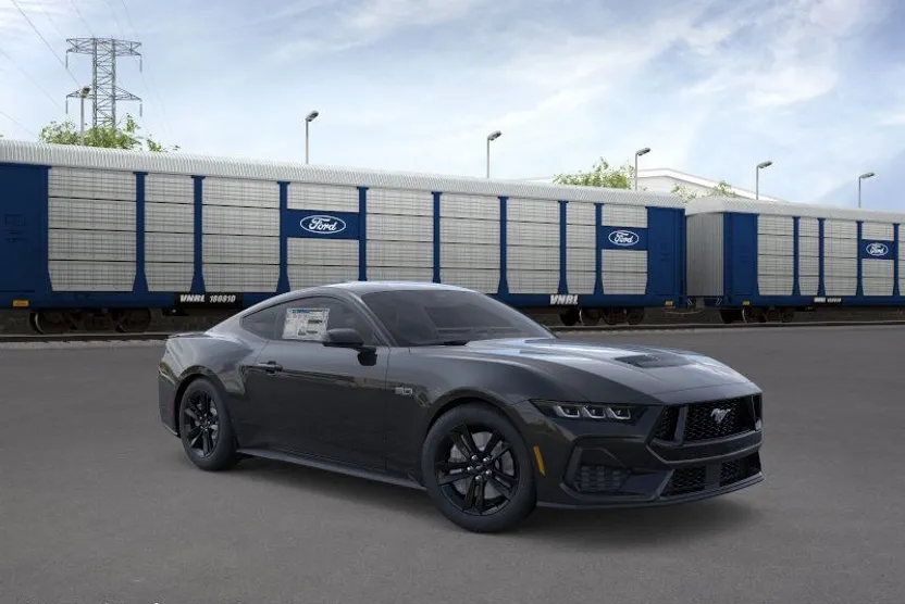 2025 Ford Mustang GT photo 1