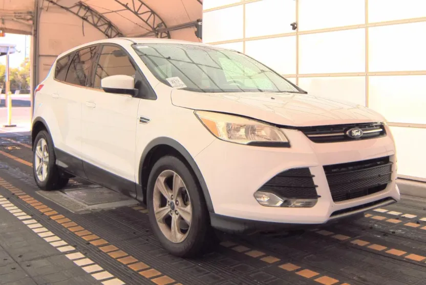 2016 Ford Escape SE photo 1