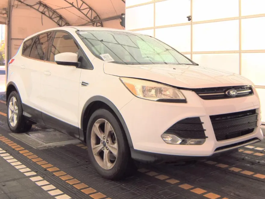 2016 Ford Escape SE photo 1