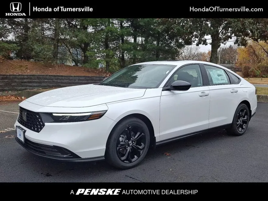 2025 Honda Accord SE photo 1