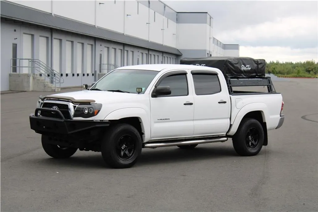 2011 Toyota Tacoma Double Cab SR5 photo 1