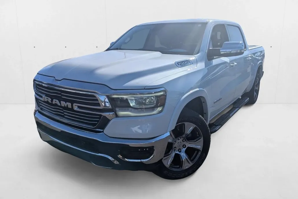 2020 Ram 1500 Laramie photo 1