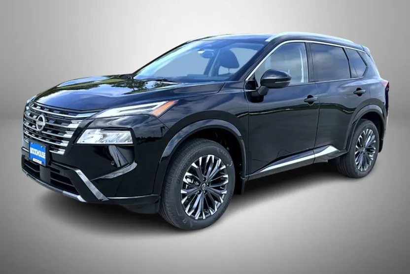 2026 Nissan Rogue Platinum photo 1