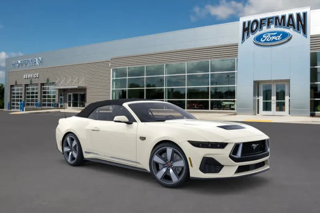 2025 Ford Mustang GT Premium Convertible photo 1