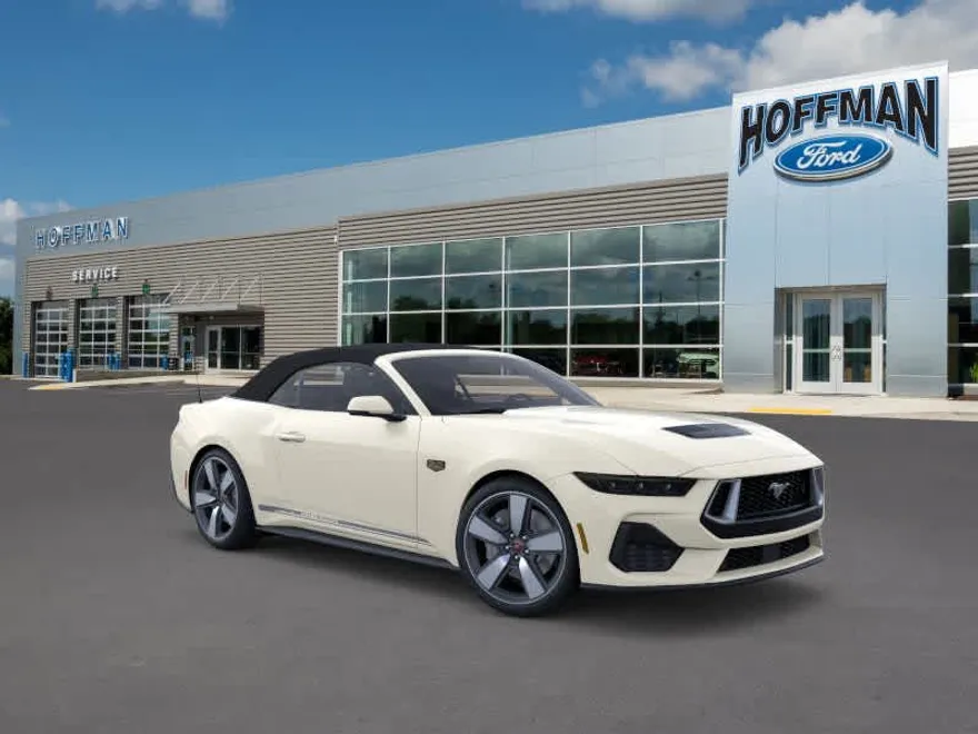 2025 Ford Mustang GT Premium Convertible photo 1