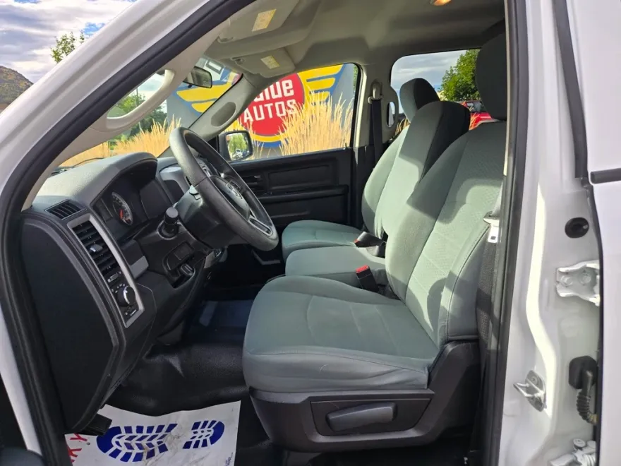 2016 Ram 1500 Tradesman photo 1