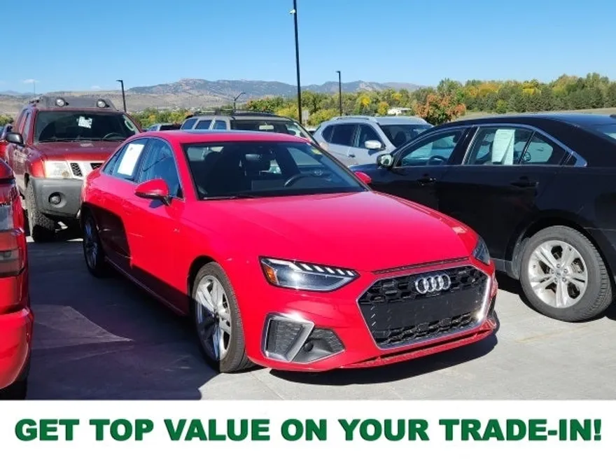 2023 Audi A4 45 S line Premium Plus Quattro photo 1