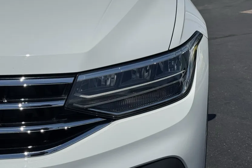 2024 Volkswagen Tiguan S photo 1
