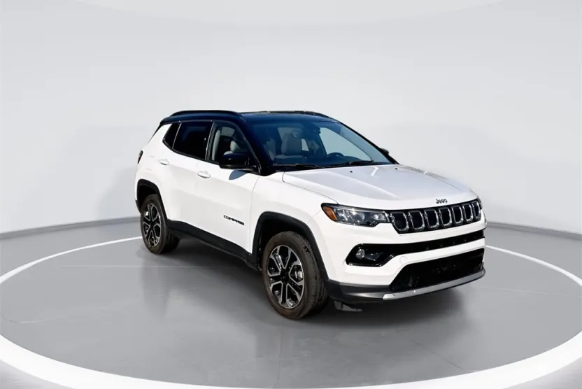 2022 Jeep Compass Limited photo 1