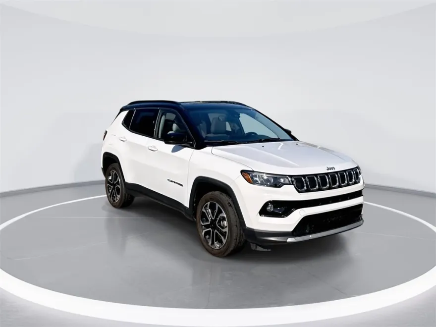 2022 Jeep Compass Limited photo 1