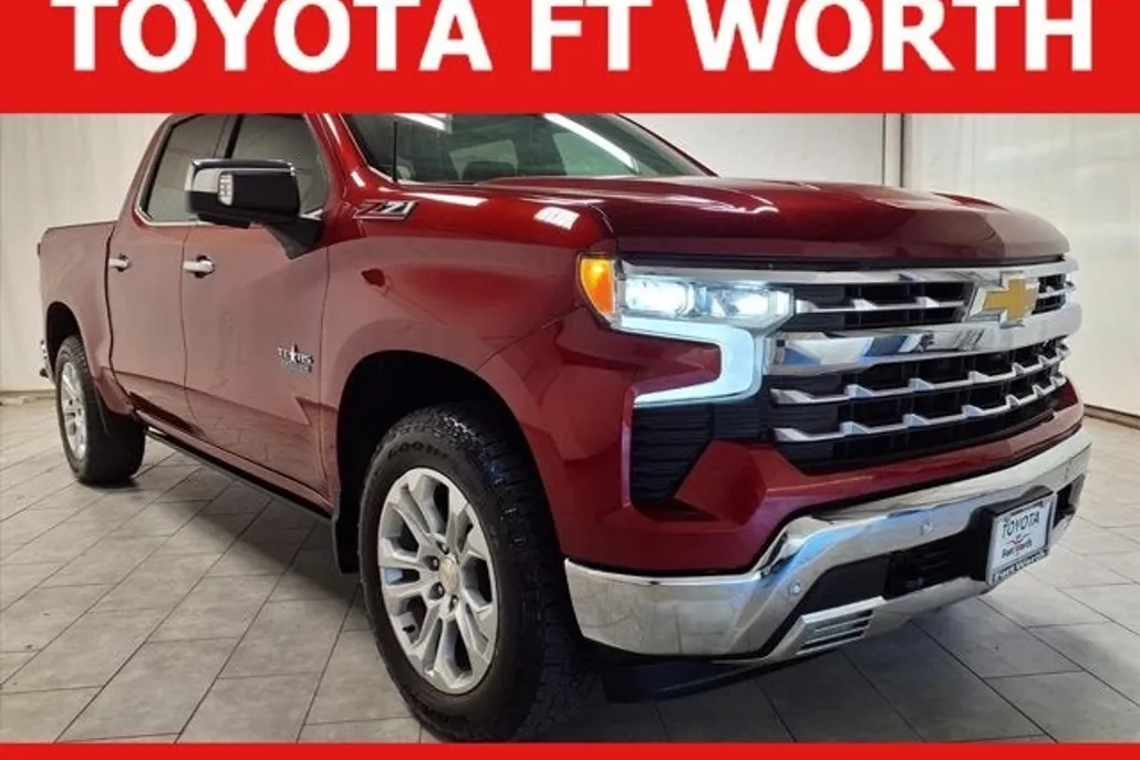 2024 Chevrolet Silverado 1500 LTZ photo 1