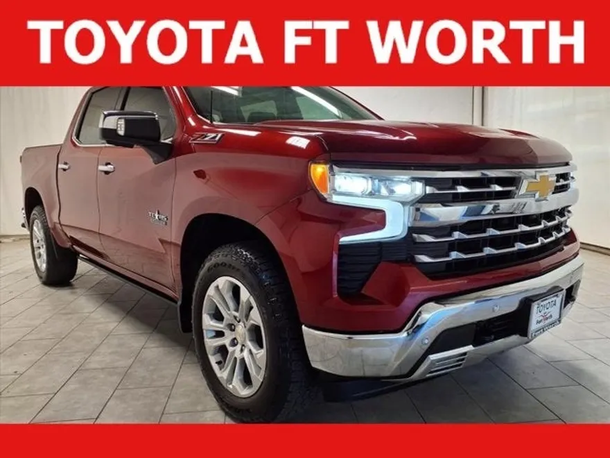 2024 Chevrolet Silverado 1500 LTZ photo 1