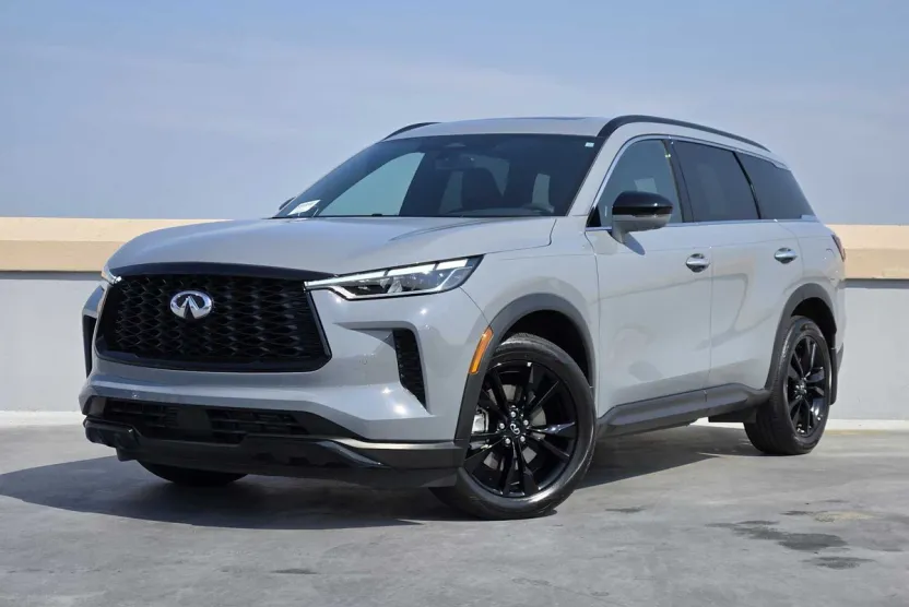2025 Infiniti QX60 Luxe photo 1
