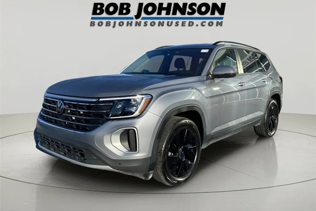 2024 Volkswagen Atlas SE Technology photo 1