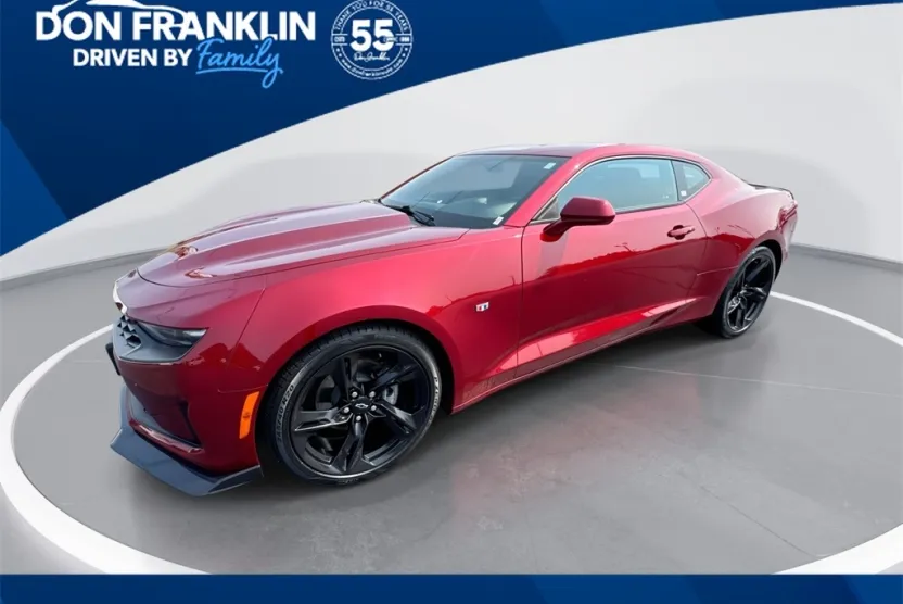 2021 Chevrolet Camaro 1LT photo 1