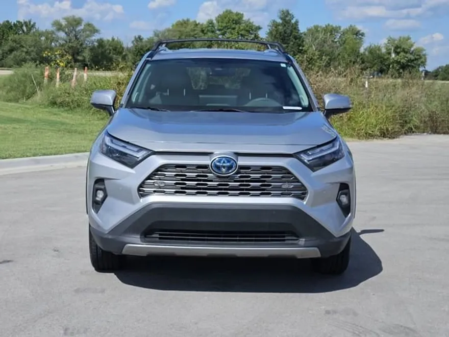 2023 Toyota RAV4 Hybrid Limited photo 1
