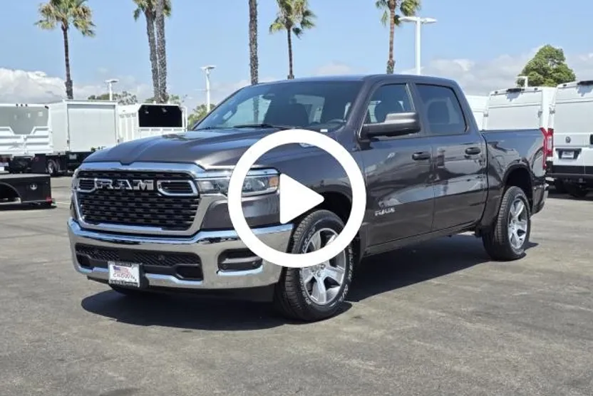 2025 Ram 1500 Tradesman photo 1