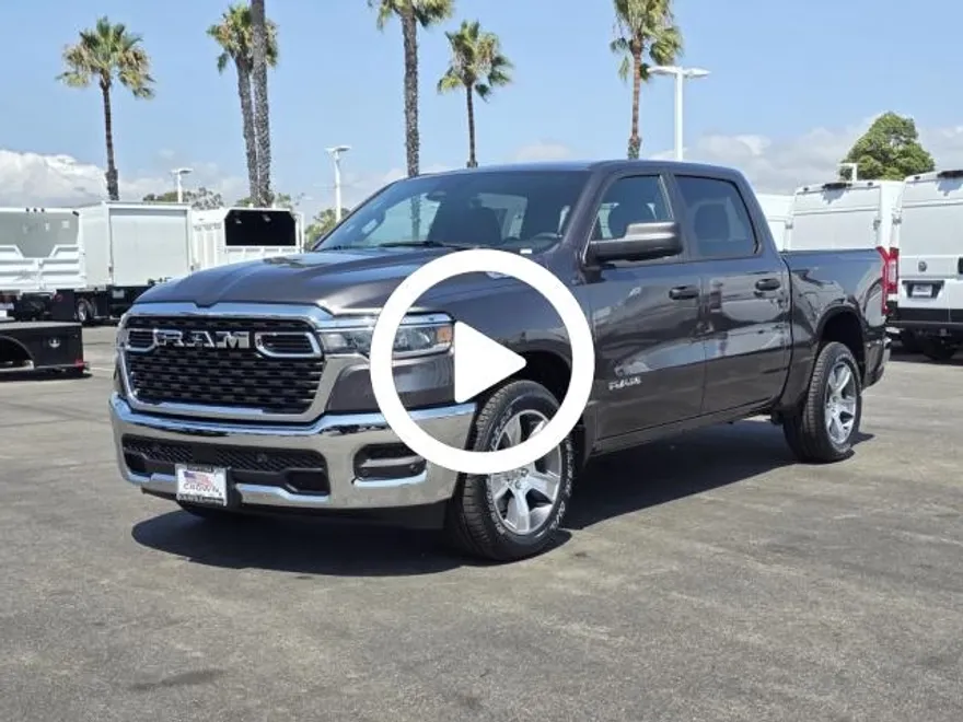 2025 Ram 1500 Tradesman photo 1