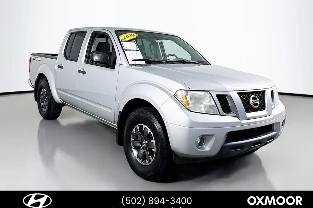 2019 Nissan Frontier Desert Runner Crew Cab photo 1