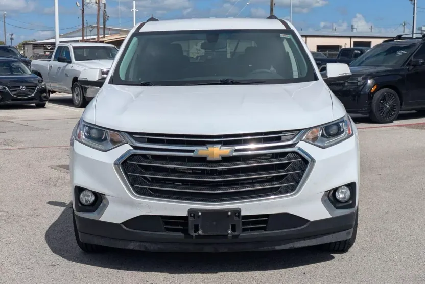 2021 Chevrolet Traverse 1LT photo 1