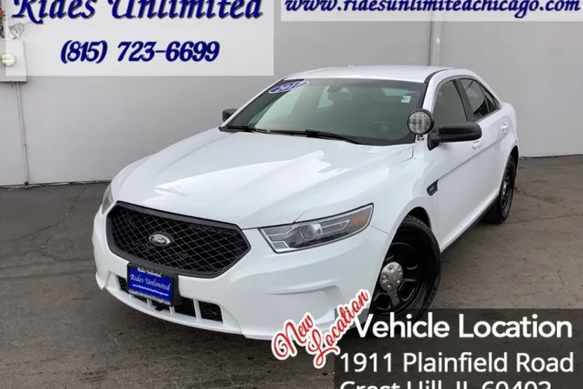 2017 Ford Taurus photo 1