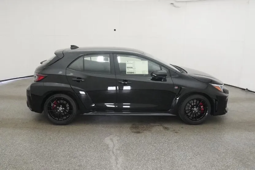 2025 Toyota Corolla GR Premium photo 1