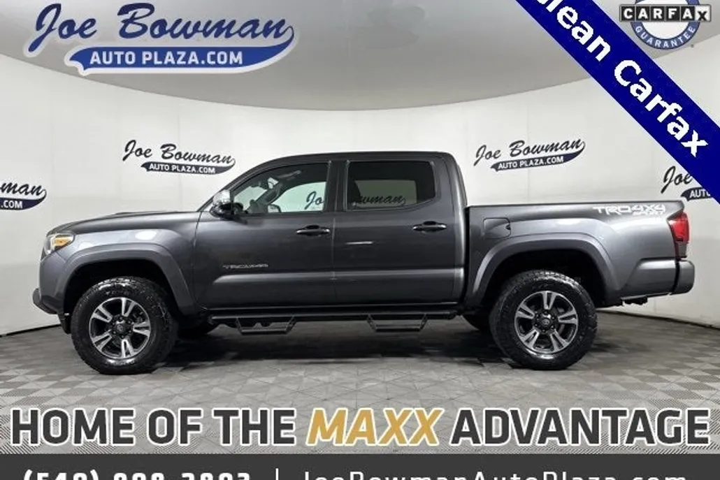 2019 Toyota Tacoma TRD Sport photo 1