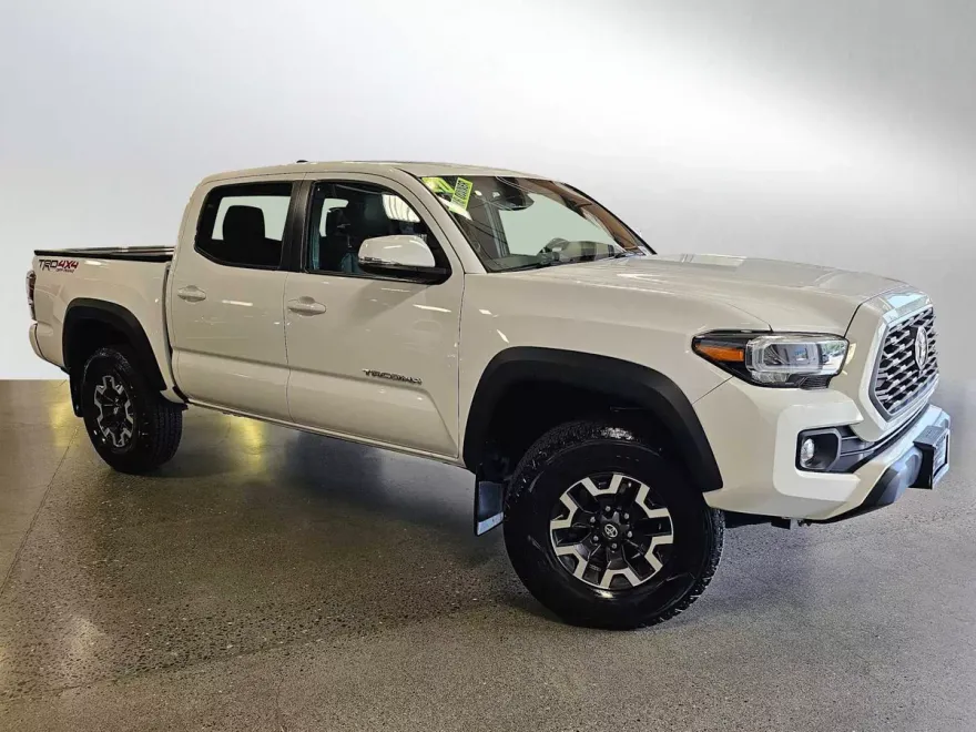 2020 Toyota Tacoma TRD Double Cab V6 photo 1