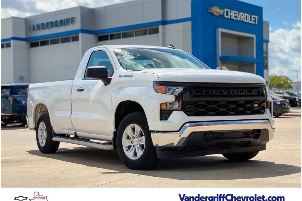 2024 Chevrolet Silverado 1500 photo 1