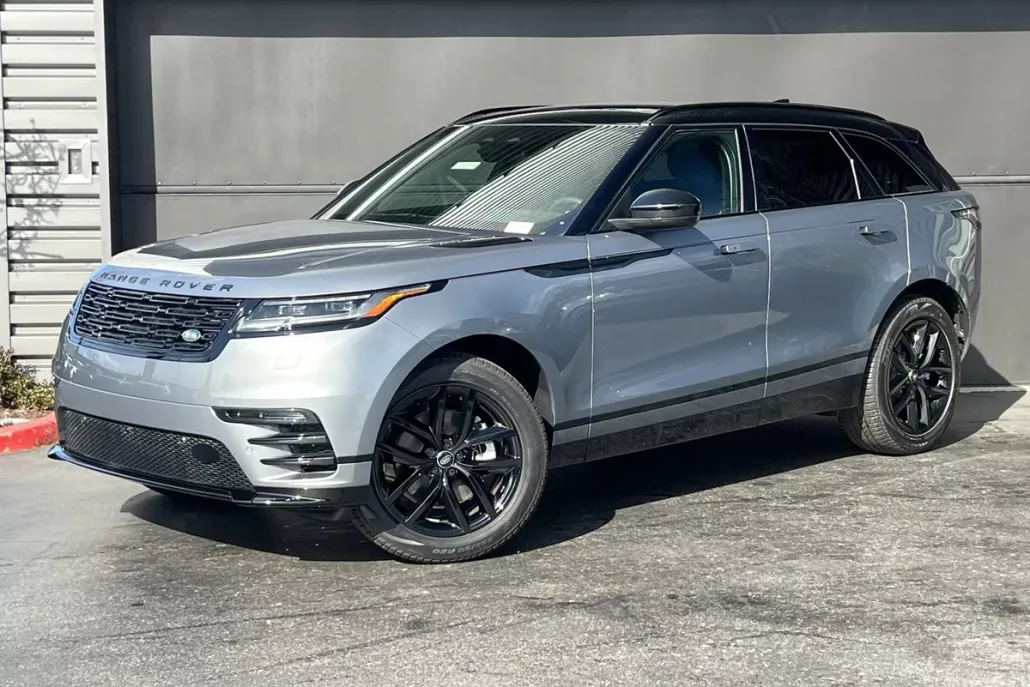 2025 Land Rover Range Rover Velar SE photo 1