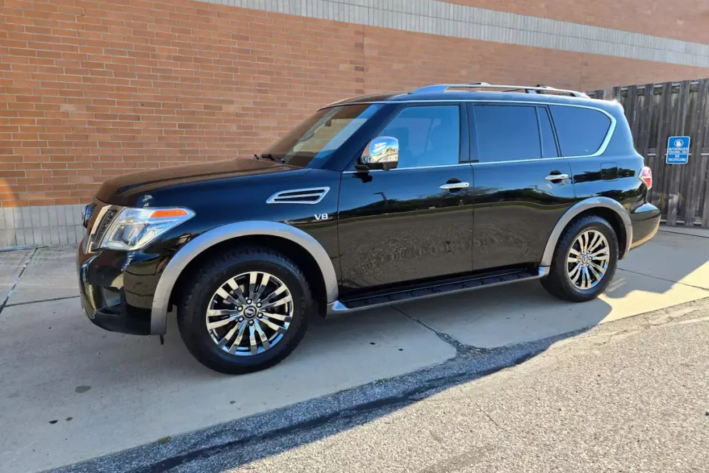 2018 Nissan Armada Platinum Reserve photo 1