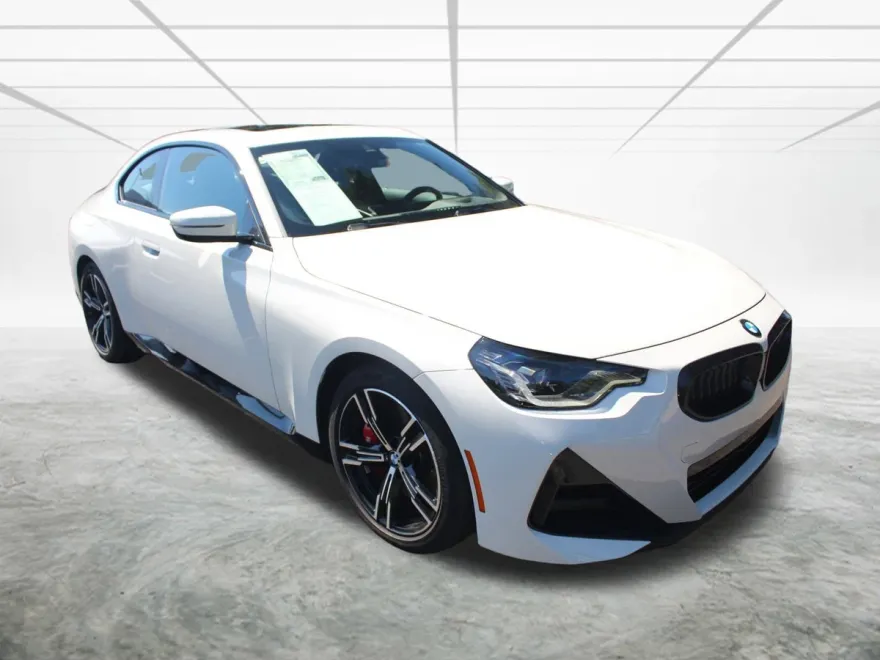 2023 Bmw 230i xDrive photo 1