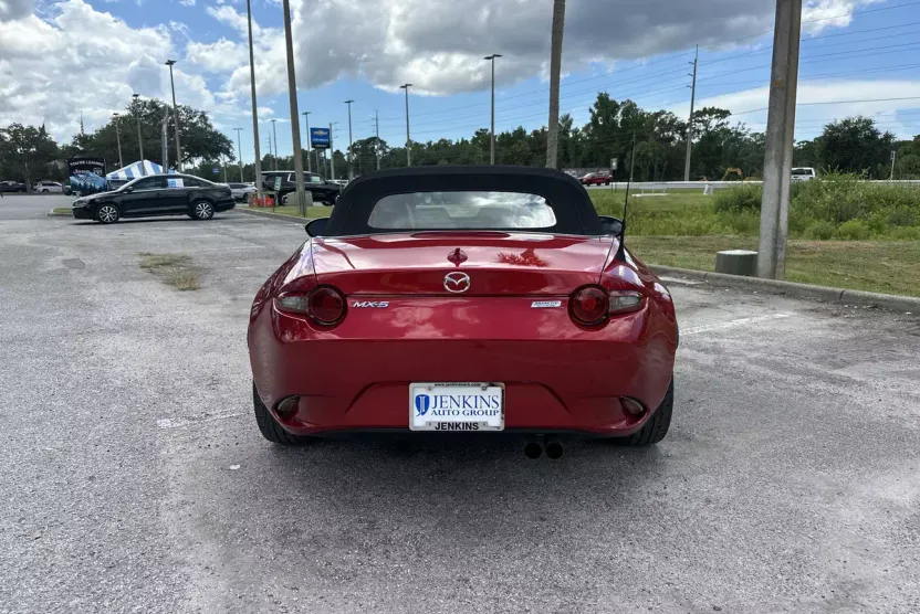 2016 Mazda MX-5 Miata Miata Grand Touring photo 1