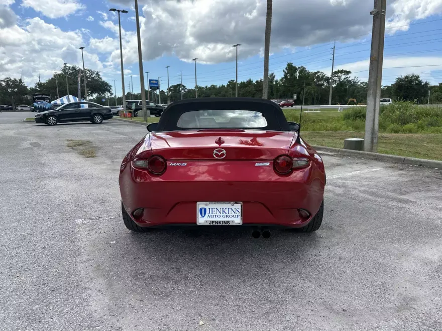 2016 Mazda MX-5 Miata Miata Grand Touring photo 1
