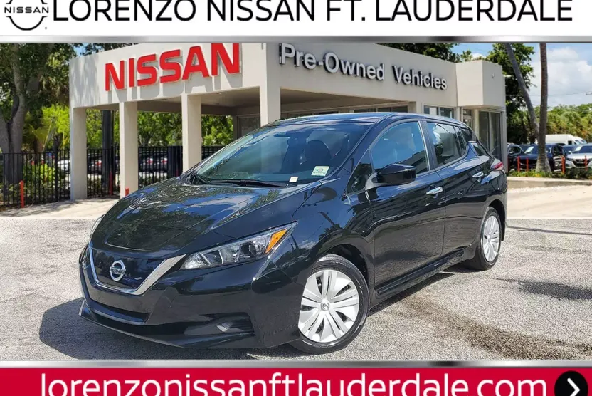 2022 Nissan Leaf S photo 1