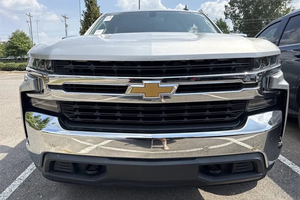 2019 Chevrolet Silverado 1500 LT photo 1