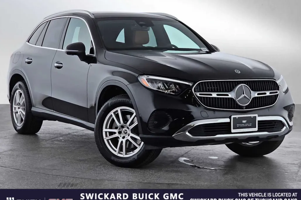 2023 Mercedes Benz GLC 300 4MATIC photo 1