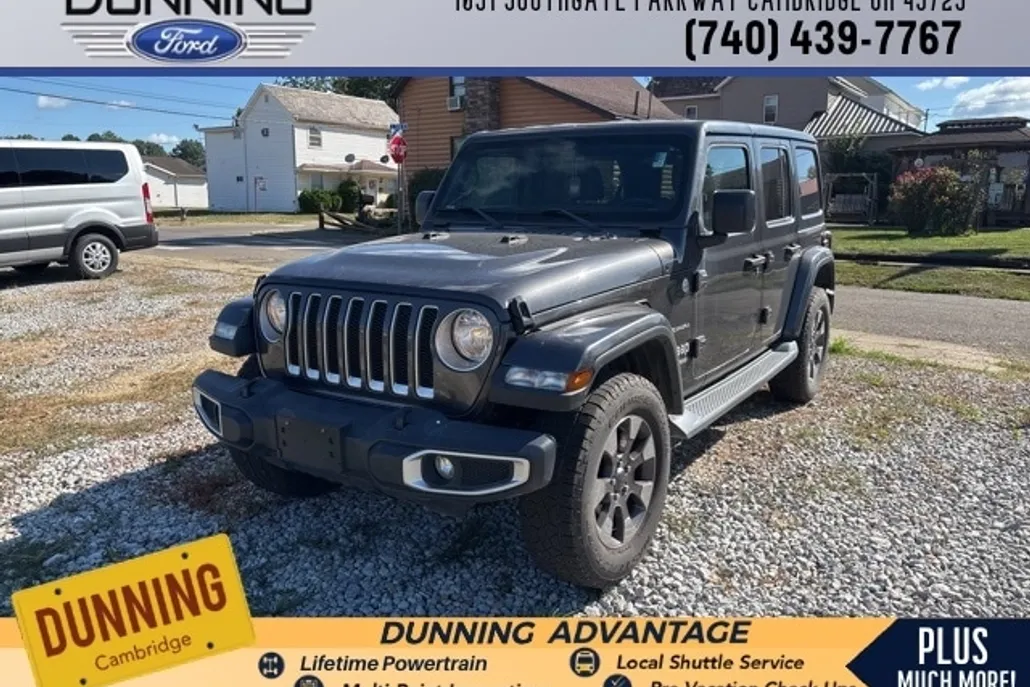 2019 Jeep Wrangler Unlimited Sahara photo 1