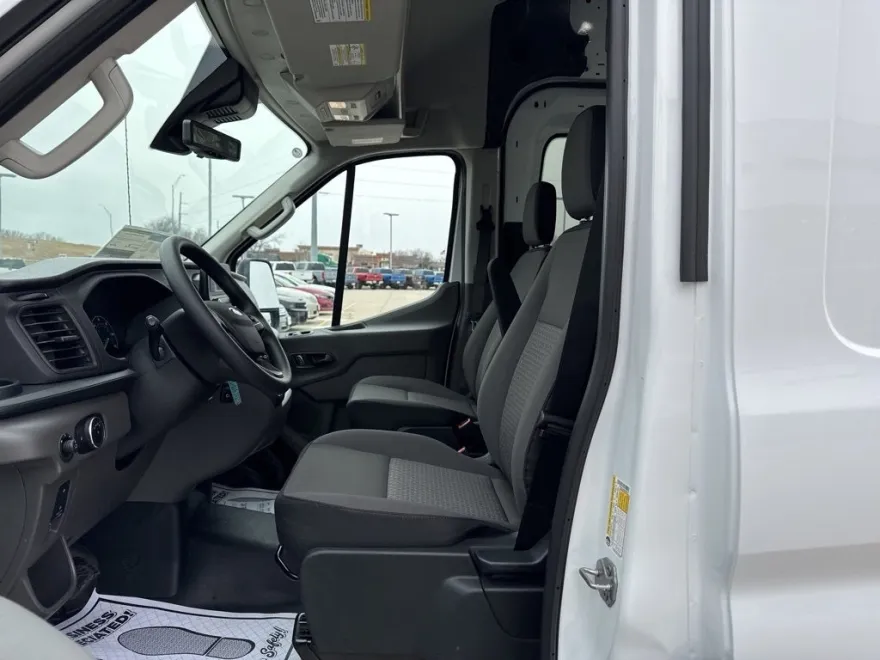 2024 Ford Transit photo 7
