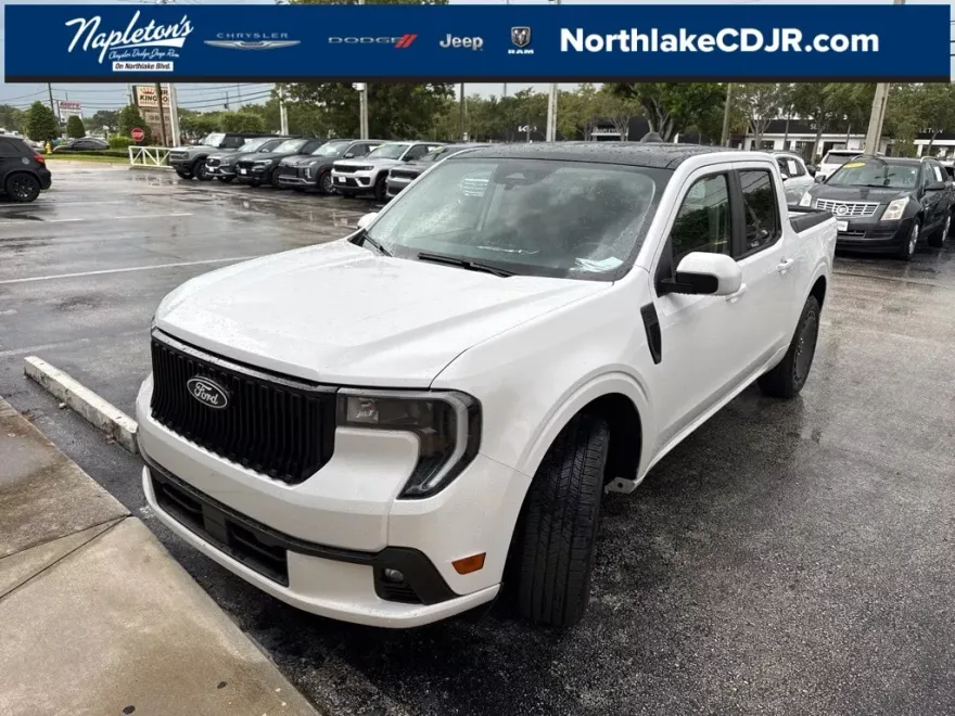 2025 Ford Maverick Lariat photo 1